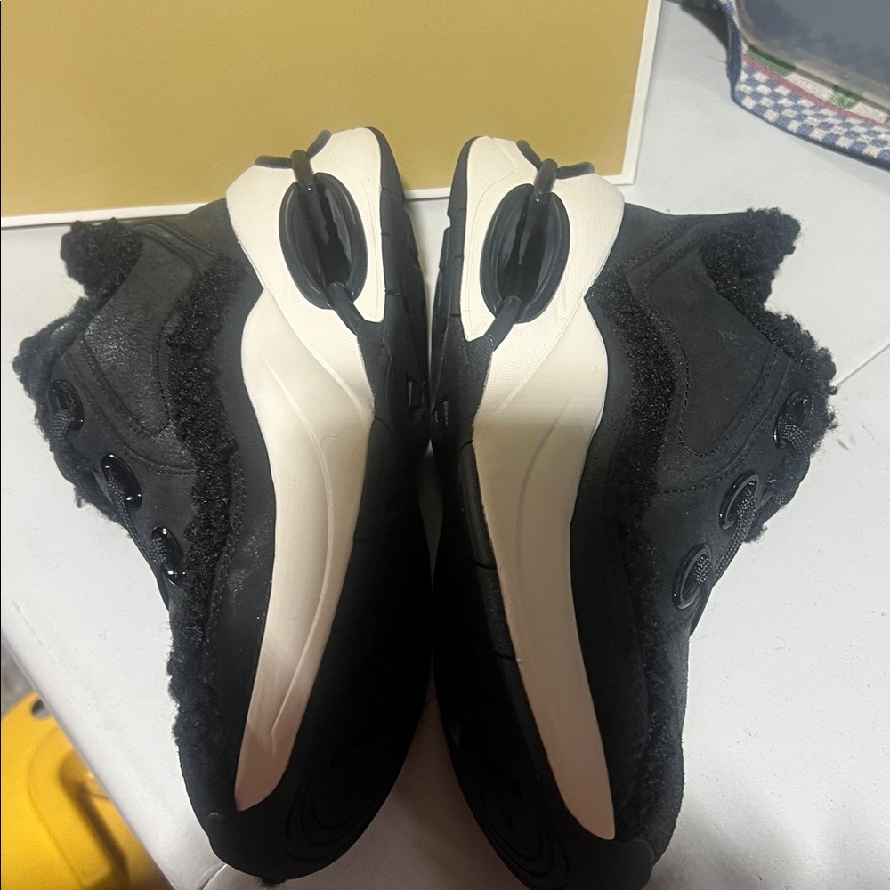 Women’s Michael Kors sneakers Toni trainers black color - Picture 3 of 6